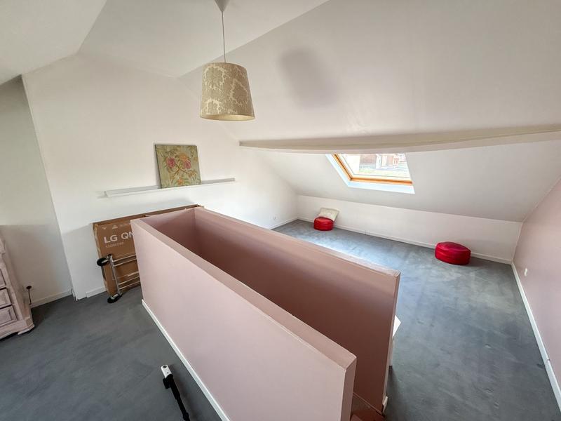 Maison - 98 m² - 4 pièces