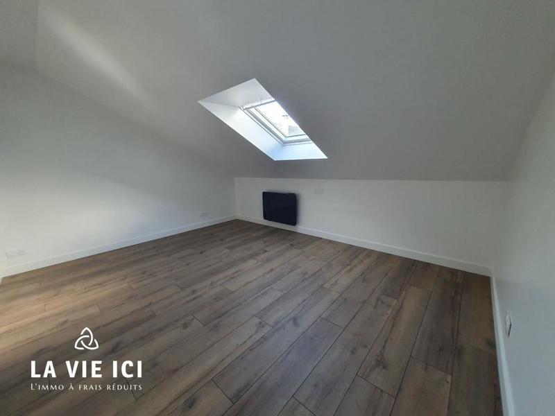 Maison - 220 m² - 9 pièces