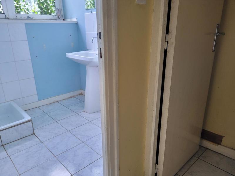 Maison - 222 m² - 12 pièces