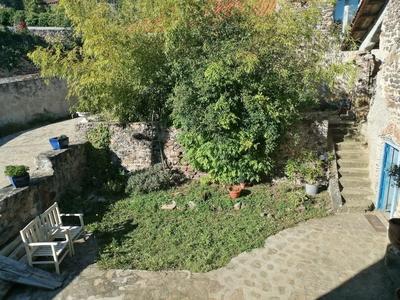 Maison - 172 m² - 8 pièces