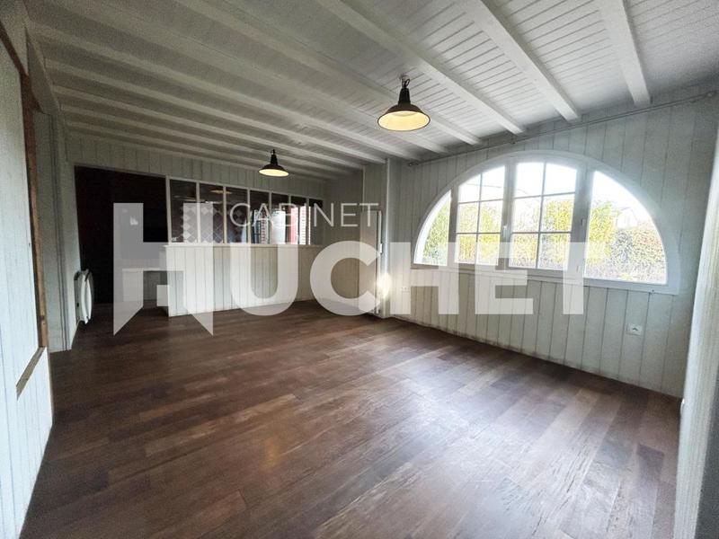 Maison - 135 m² - 7 pièces