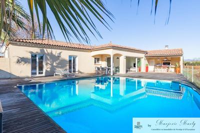 Villa - 143 m² - 5 pièces