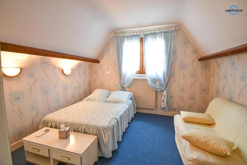 Maison - 187 m² - 7 pièces