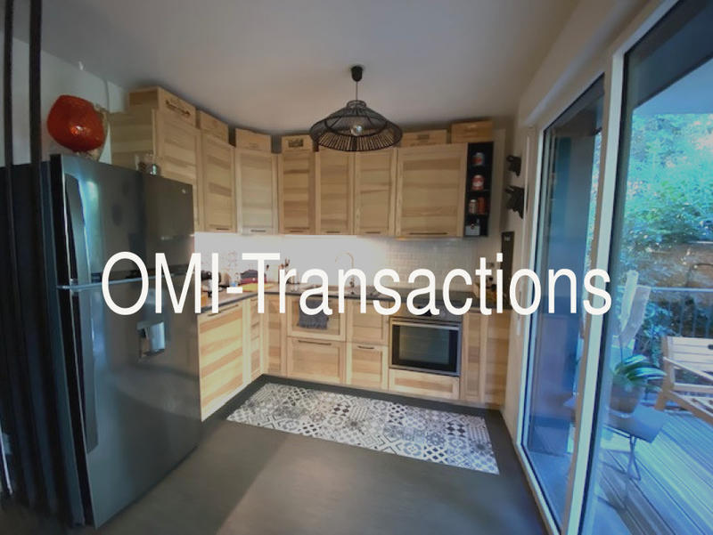 Appartement - 82 m² - 4 pièces