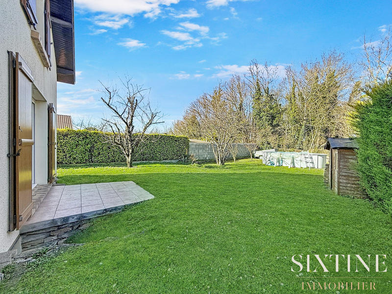 Maison - 137 m² - 1 pièce