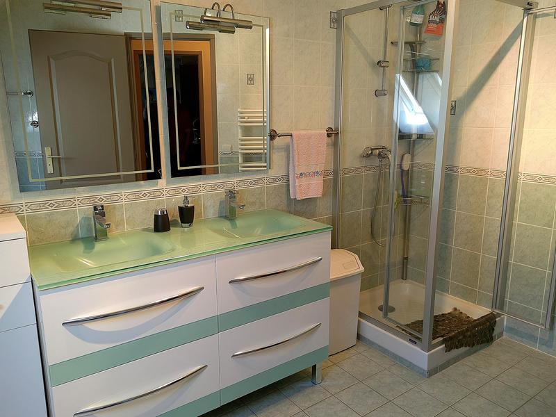 Maison traditionnelle - 160 m² - 7 pièces