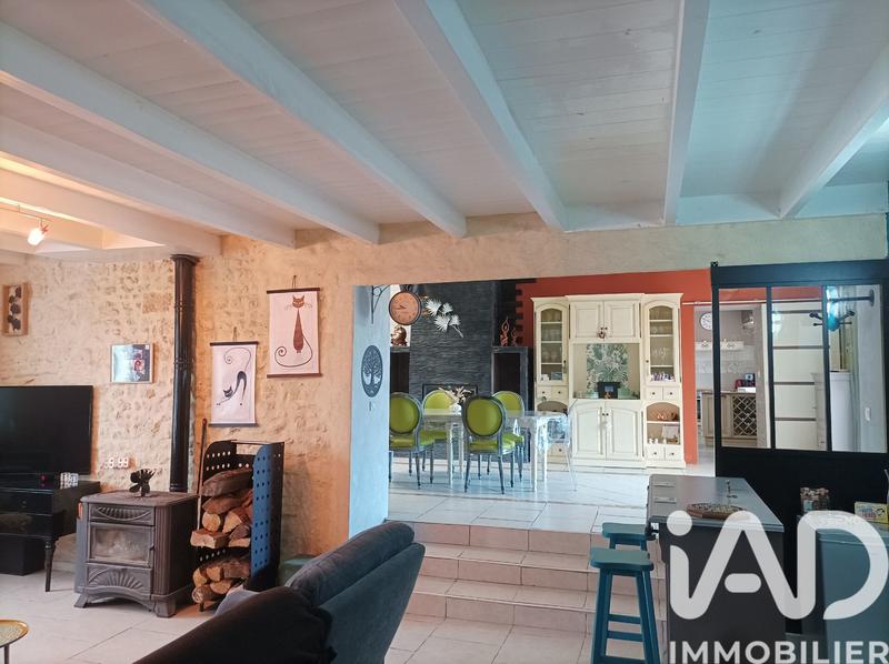 Maison de village - 234 m² - 10 pièces