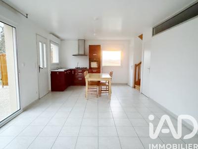 Maison - 73 m² - 3 pièces