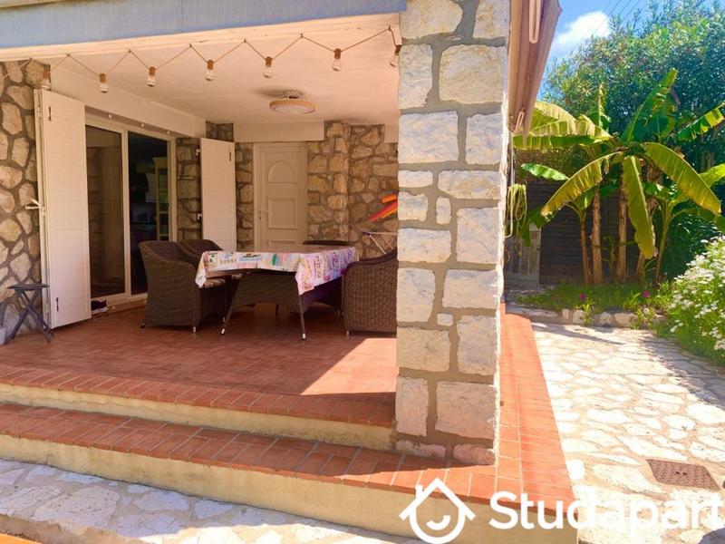 Appartement - 77 m² - 3 pièces