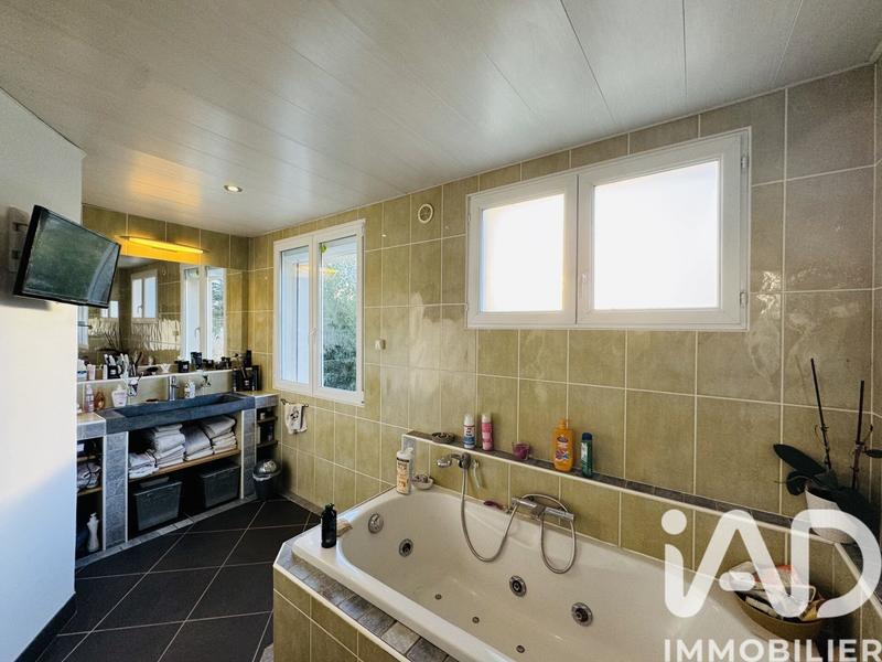 Maison - 144 m² - 6 pièces