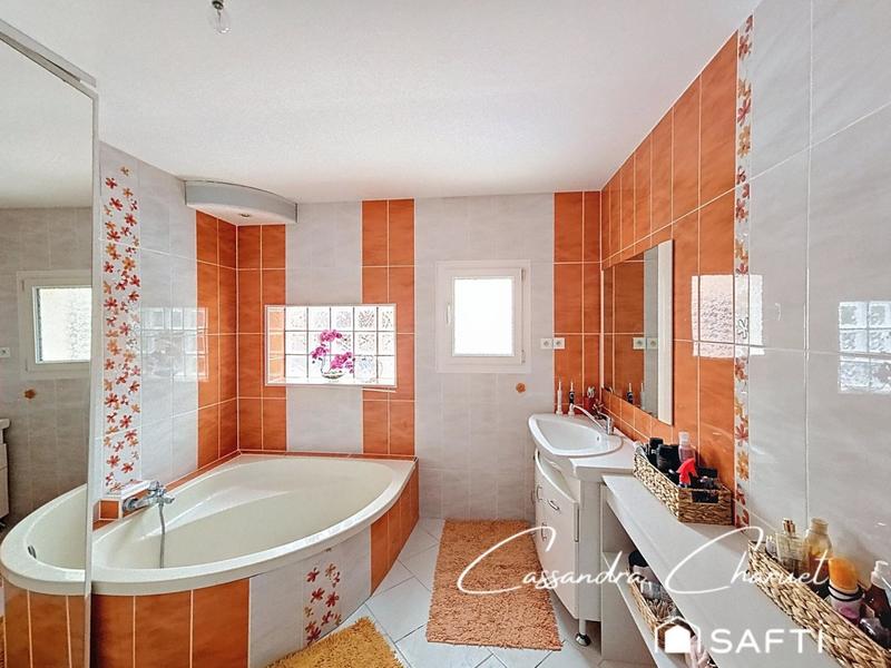 Villa - 174 m² - 6 pièces