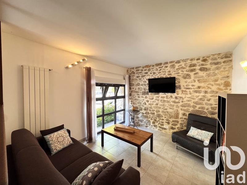 Maison - 340 m² - 12 pièces