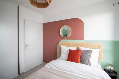 Chambre - 10 m² - 5 pièces