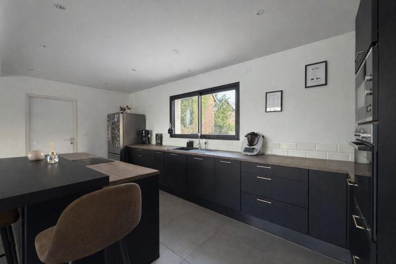 Maison - 149 m² - 6 pièces