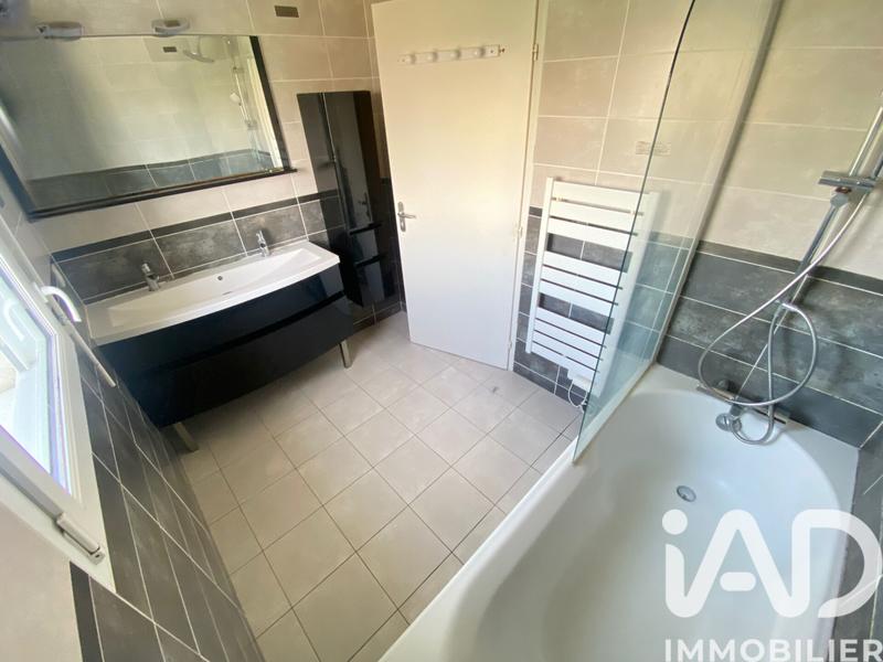 Maison - 103 m² - 4 pièces