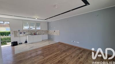 Maison - 66 m² - 5 pièces