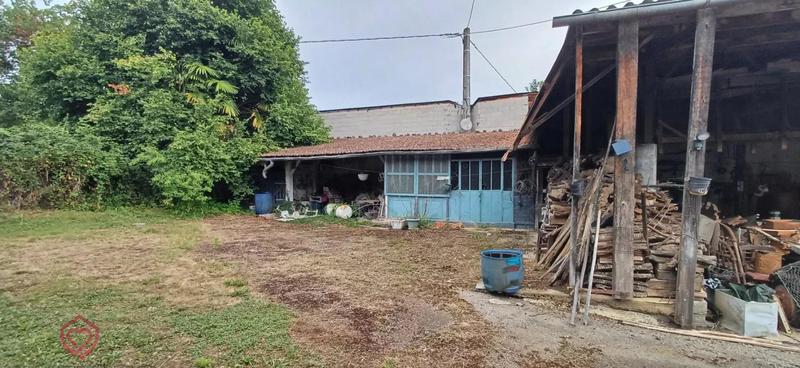 Maison - 263 m² - 9 pièces