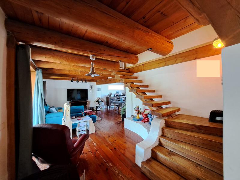 Maison - 140 m² - 4 pièces