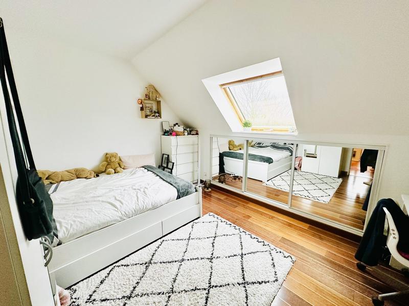 Maison - 188 m² - 7 pièces