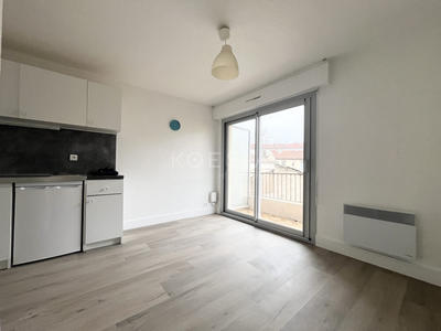 Appartement - 18 m² - 1 pièce