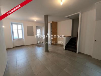 Maison - 110 m² - 6 pièces