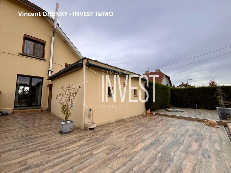 Maison - 102 m² - 5 pièces