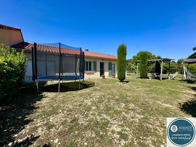 Maison - 90 m² - 4 pièces