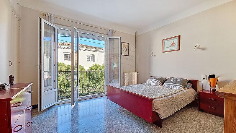 Immeuble - 114 m² - 5 pièces