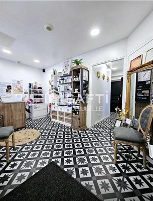 Maison de maîtres - 180 m² - 9 pièces