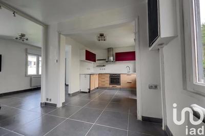 Maison - 103 m² - 4 pièces