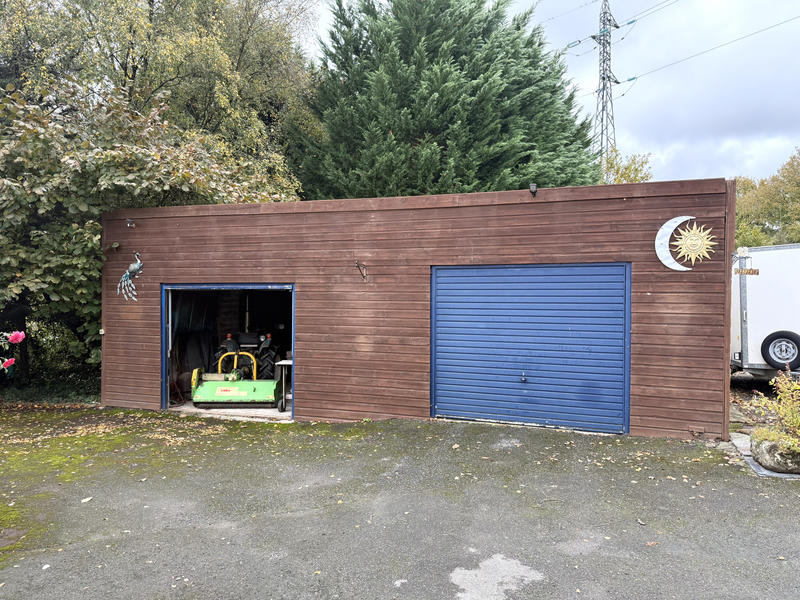 Maison - 95 m² - 4 pièces