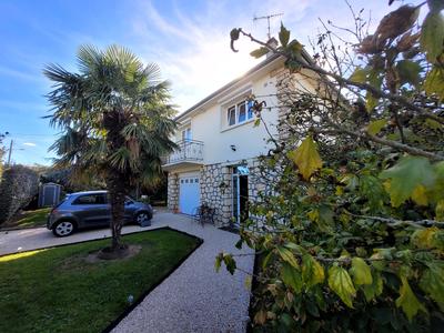 Maison - 125 m² - 6 pièces