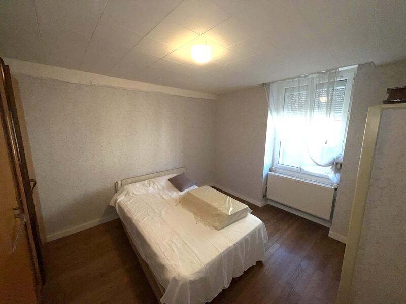 Maison de village - 142 m² - 9 pièces