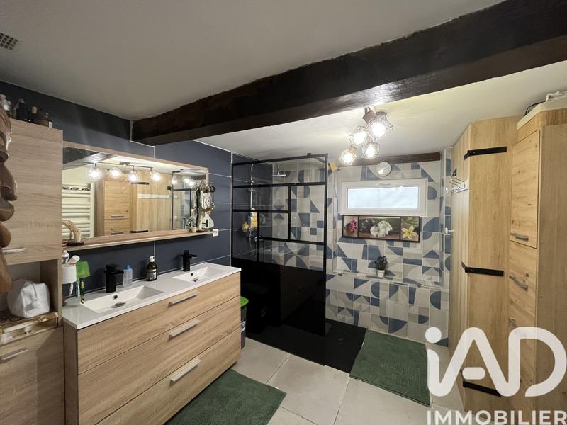 Maison - 140 m² - 5 pièces