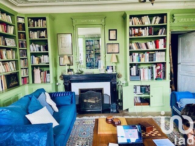 Maison - 365 m² - 14 pièces