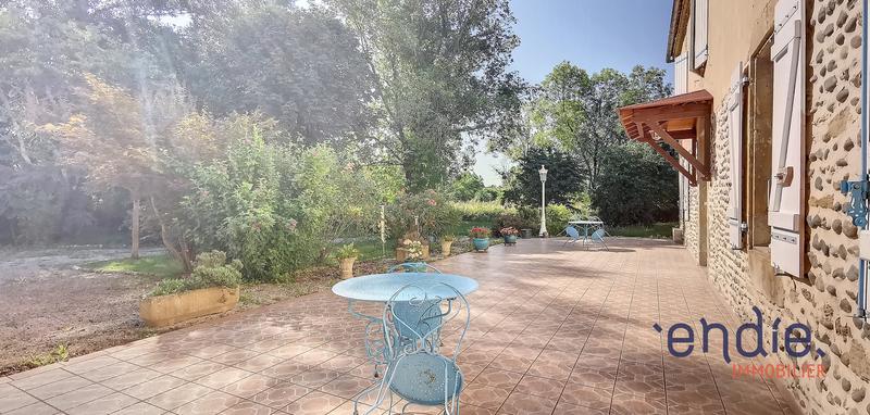 Maison de campagne - 213 m² - 8 pièces