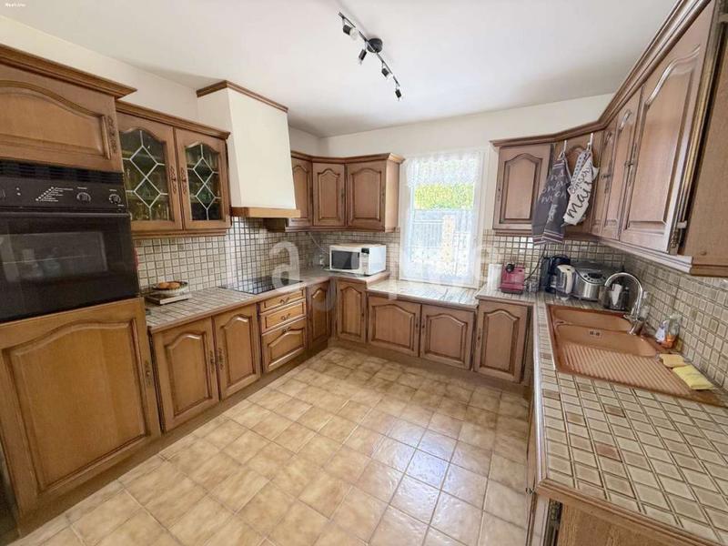 Pavillon - 90 m² - 5 pièces