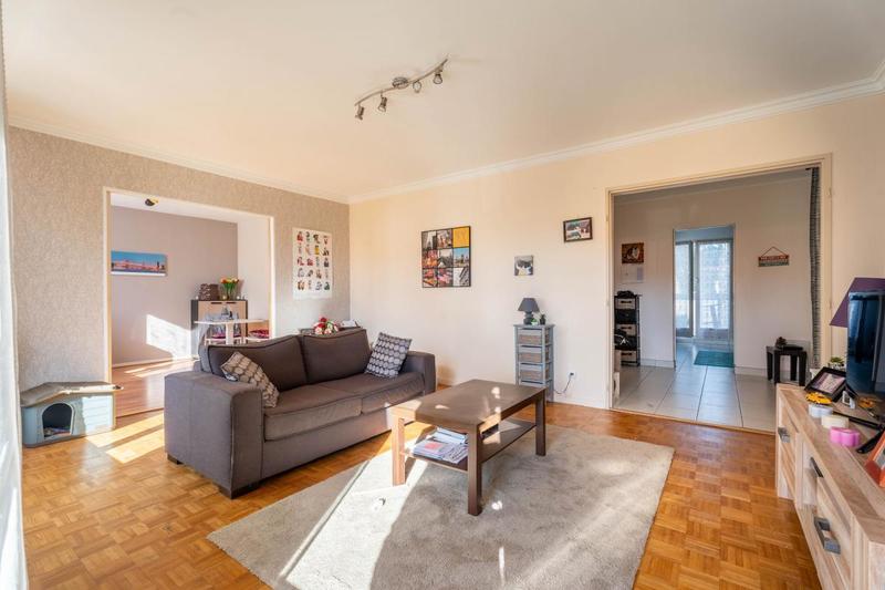 Appartement - 84 m² - 4 pièces