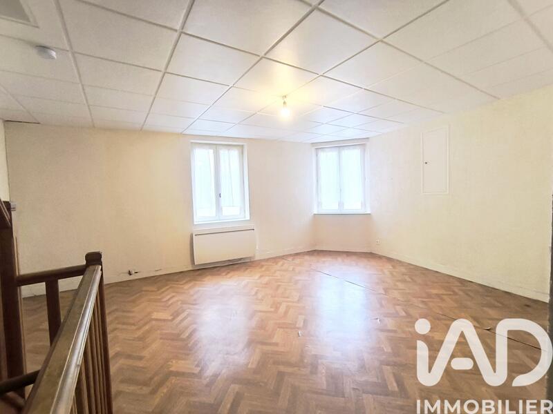 Maison de village - 105 m² - 5 pièces