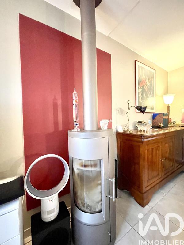 Maison - 228 m² - 7 pièces