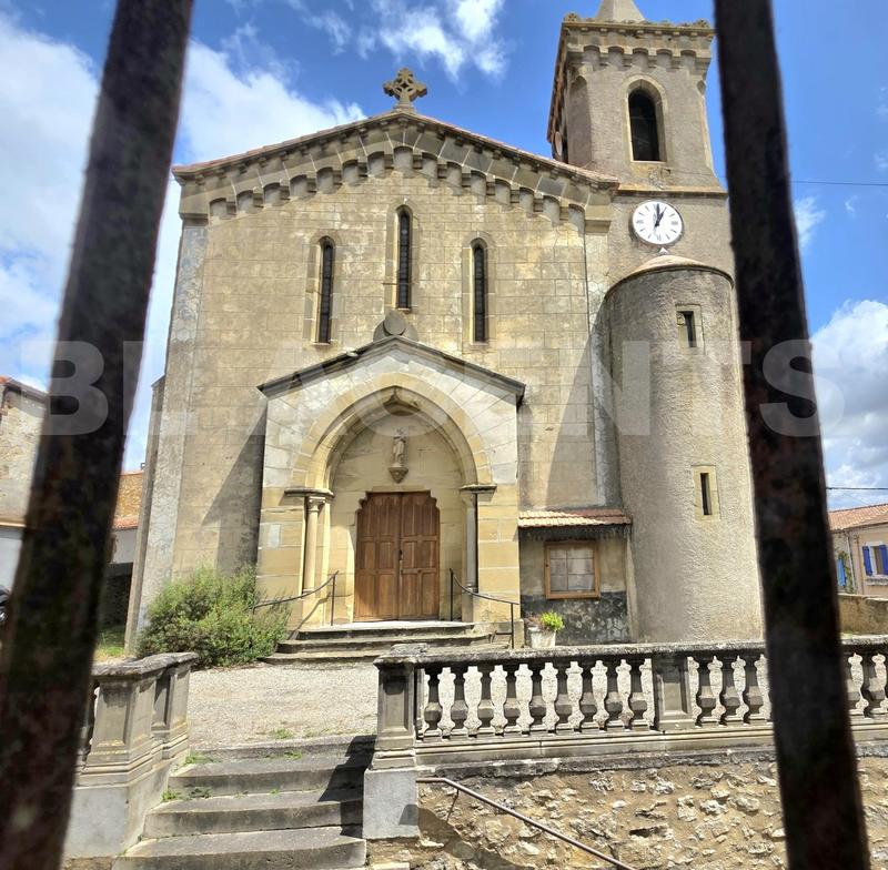 Maison - 300 m² - 8 pièces