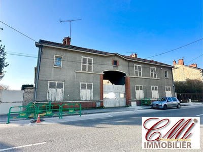 Immeuble - 1 735 m²