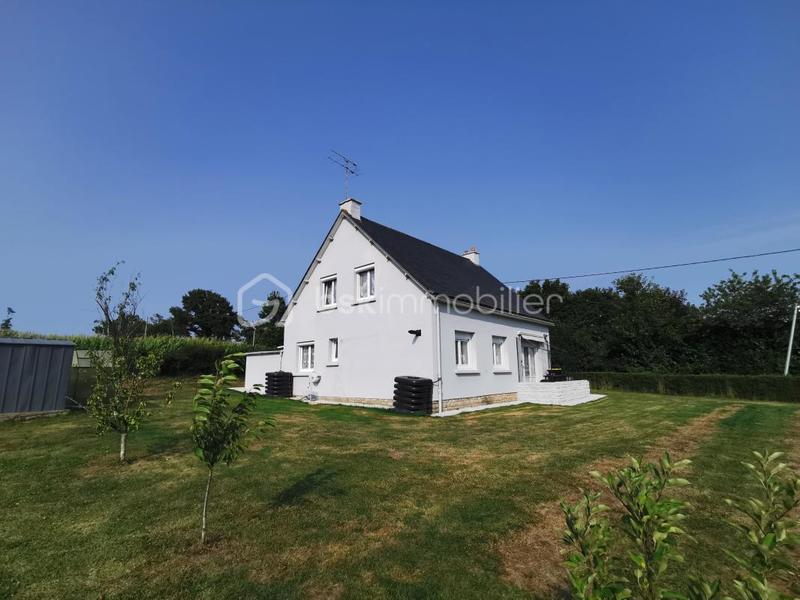 Maison - 121 m² - 5 pièces