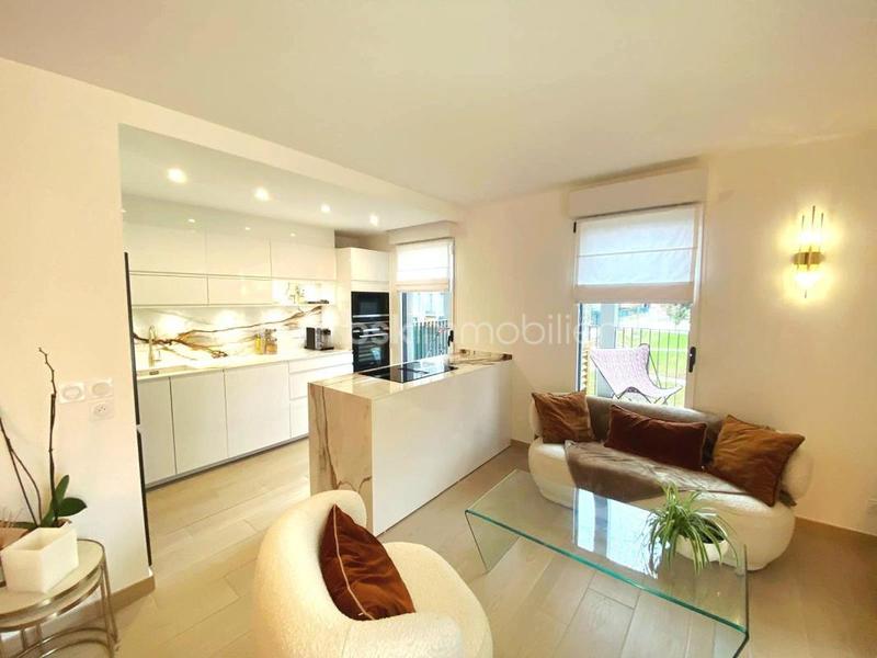 Duplex - 108 m² - 5 pièces