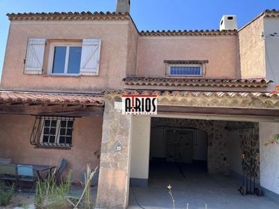 Local d'activité / Entrepôt - 169 m²