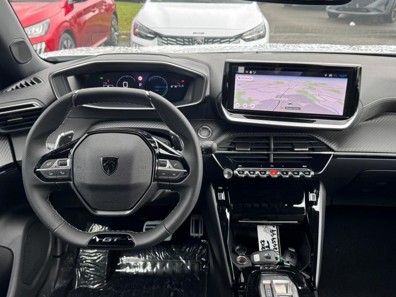 Peugeot 2008 Hybrid 145 e-Dcs6 Gt