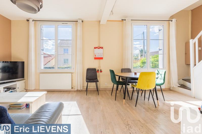 Maison - 92 m² - 6 pièces