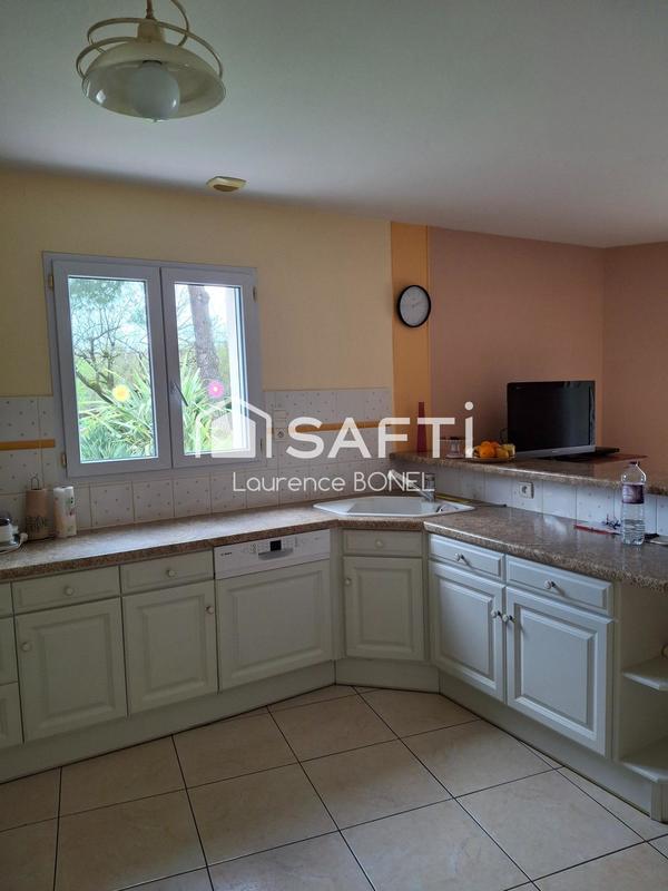 Maison - 195 m² - 6 pièces