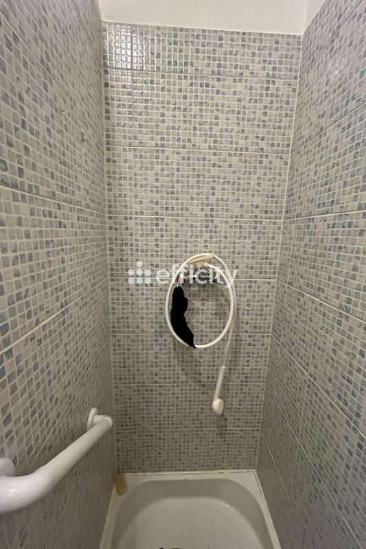 Studio - 21 m² - 1 pièce