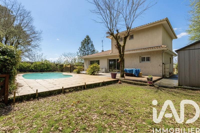 Maison - 132 m² - 7 pièces